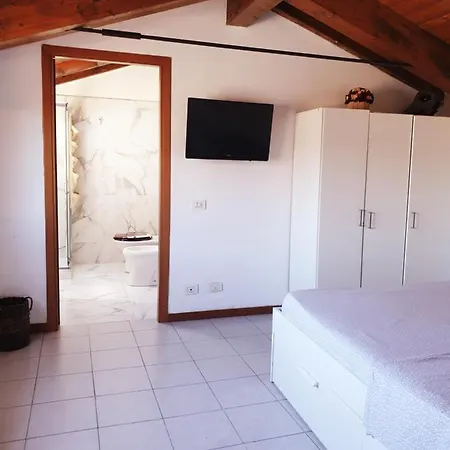 Leonardo Da Vinci / Galeazzi Milão