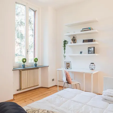 The Best Rent - Large Three Bedrooms In *