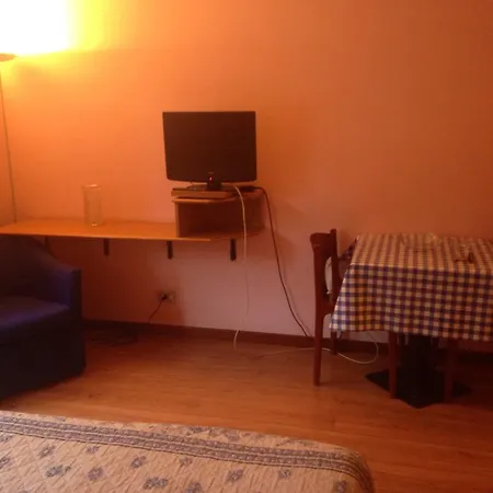 Apartahotel Pola 4*