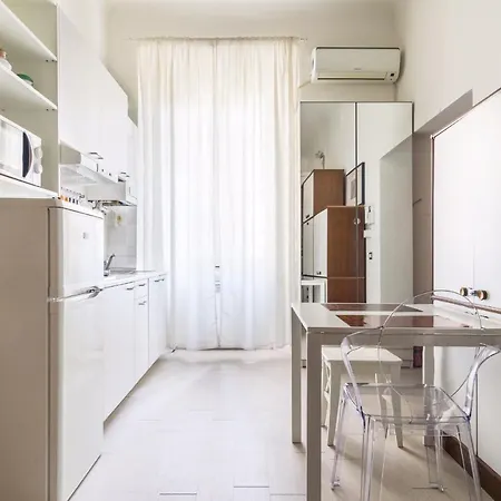 Charming Nest In The Heart Of Milano-isola