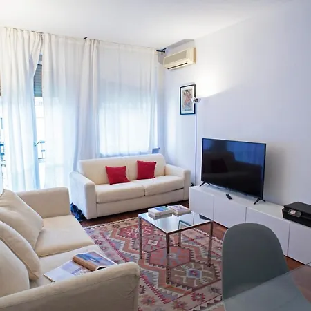Pop_house, In The Heart Of Milano! Milán