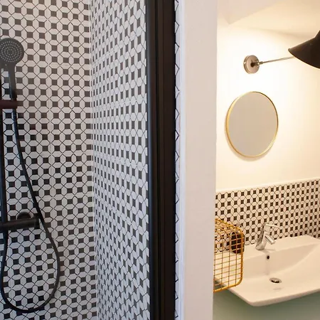 Pop_house, In The Heart Of Milano! * Milán