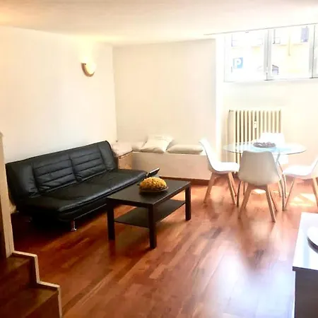 Yourvacanza Navigli Loft * Milán