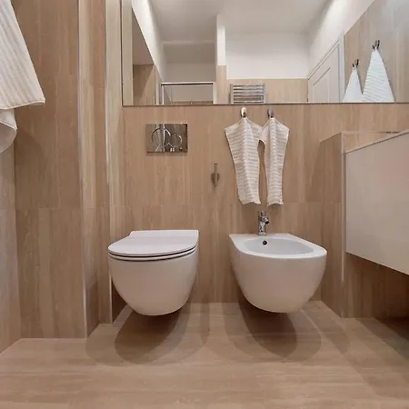 Porta Venezia Lifestyle Apartment *