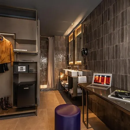 Hotel Hd8 4*