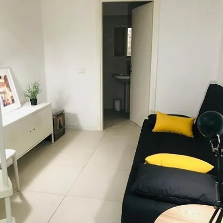 Pestalozzi Apartment *
