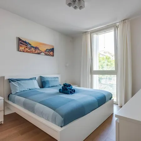 Easylife - Modern And Spacious In Fiera Life 度假居