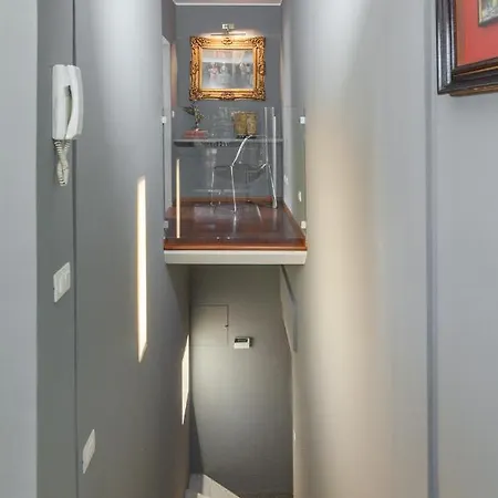Luxury Attic Duomo * Milaan
