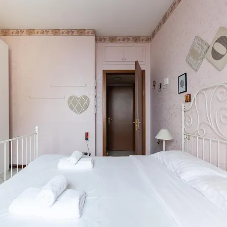 Bnbutler Torelli - Grazioso E Luminoso Bilocale Apartment *
