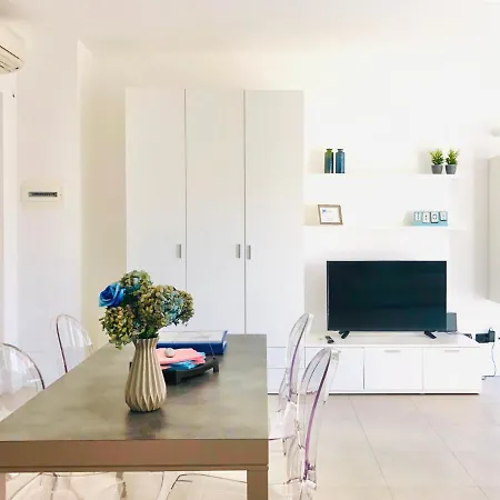Apartment Stepandgo Navigli Milan