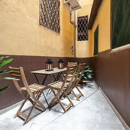 Royal - Centro Apartment Milan