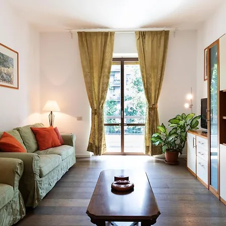 De Angeli - 2 Bedroom Apartmán Milán