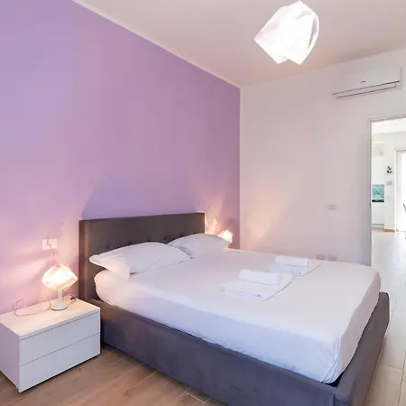 Altido Warm And Inviting Flat With Balcony Apartamento *