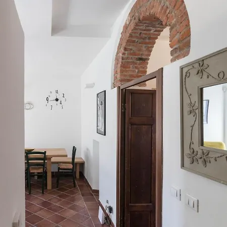 Appartement Gaudenzio Ferrari 12 *