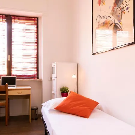 De Angeli - 2 Bedroom *