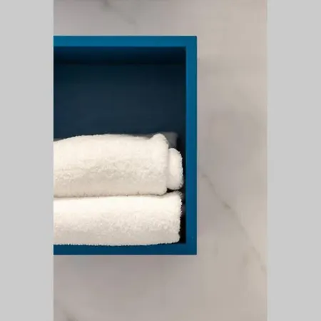 Lazzi - A.c. - Wi-fi - Flexyrent