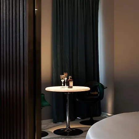 فندق مبيت وإفطار Michelangelo In Brera 4*