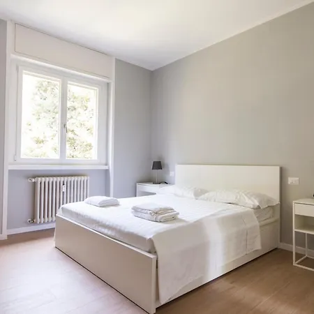 Youhosty - Solari 43 Apartment *