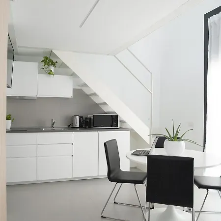 Brand New Ortiquattro شقة