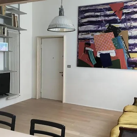 Apartment Design & Comfort Apartment In Nolo Milano M1 Metro Milan