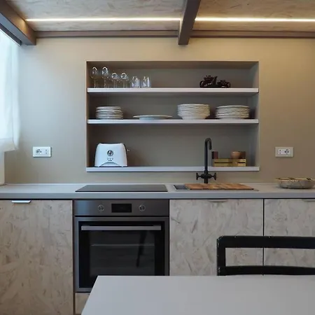 Design & Comfort Apartment In Nolo Milano M1 Metro Apartment