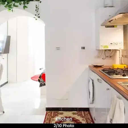 Penzion Room In House - 2 Studios With Private Facilities
