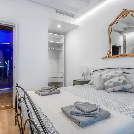 Luxury In Center * Milan