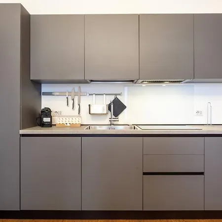 Lazzi - A.c. - Wi-fi - Flexyrent *