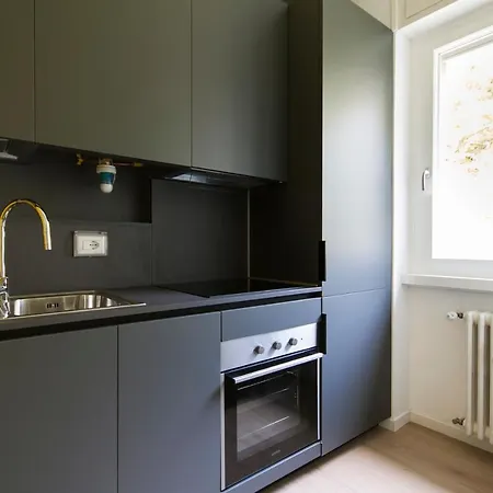 Youhosty - Solari 43 Apartament