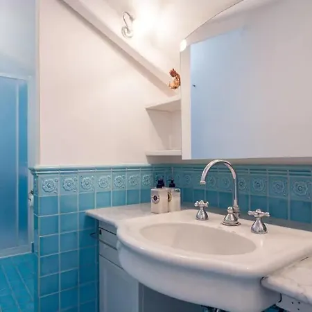 Gioia House Bed & Breakfast 2*