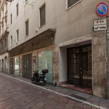 Appartamento Youhosty - Dei Piatti 3 *