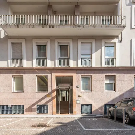 Brera Charming R&r Apartment