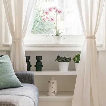 Apartment Brera Charming R&r