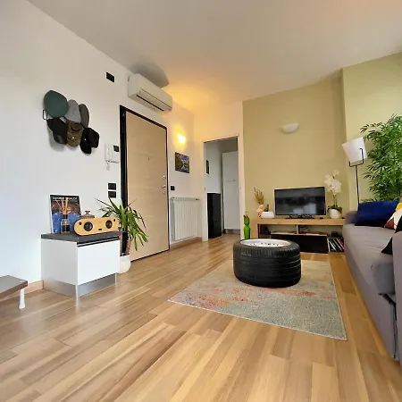 Apartament Rentopolis - Palazzo Candiani *