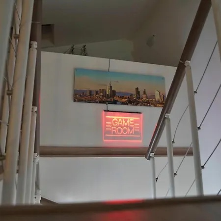Rentopolis - Palazzo Candiani Appartement Milaan