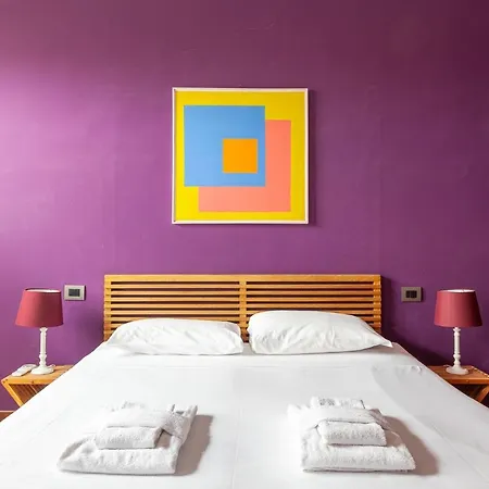 Ticinese Master Guest Close To Duomo Apartment
