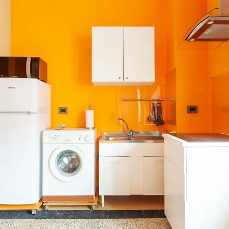 Ticinese Master Guest Close To Duomo Apartment Milan