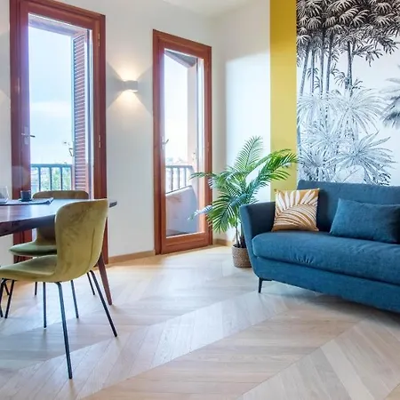 Apartamento Joivy Superb Close To Fiera And Life Milão