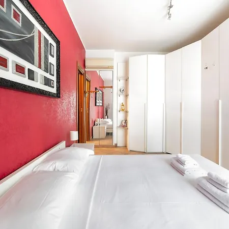 Martesana Flat With Balcony - M1 Gorla And Turro 아파트 밀라노