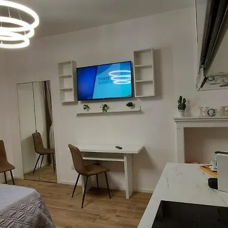 Marghera 35 - Solo Affitti Brevi * Milan