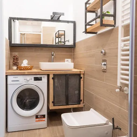 Appartamento The Rent - Beautiful Two-bedroom Close To Cinque Giornate Square