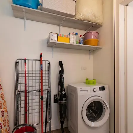West - Modern And Comfortable Apartment Milan