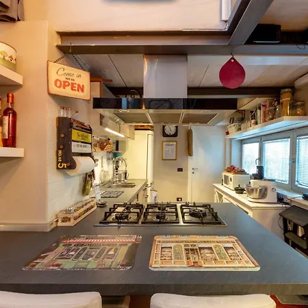 Nice Studio Loft Milán