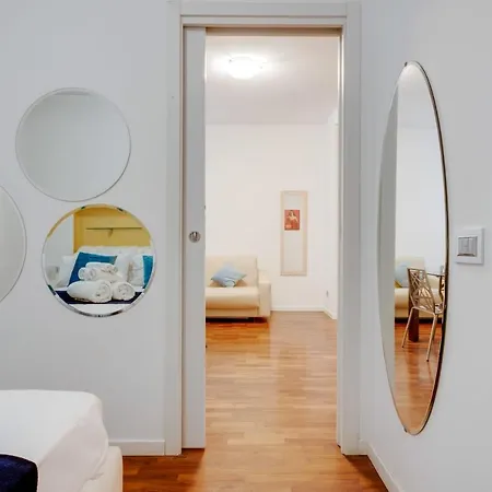 Easylife - Amazing In Pta Venezia 10 Mins Duomo Apartment Mailand