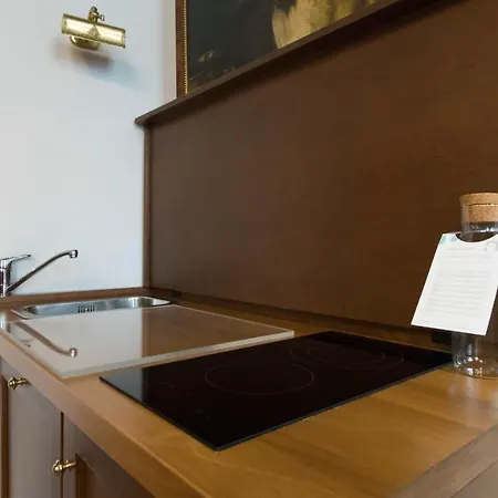 Italianway - Santa Maria Fulcorina 11 *