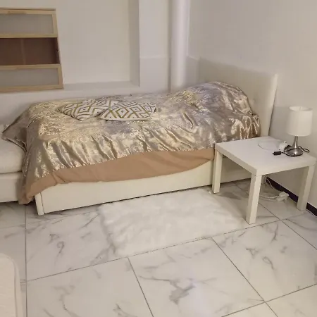 Gasthof Room In Lodge - Basement In Shared Apartment