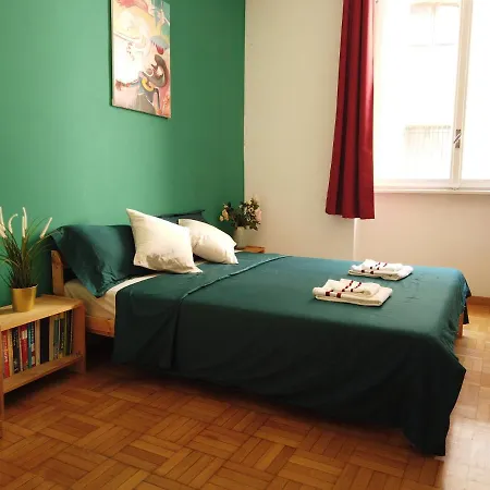 Duomo Art Room Homestay szállás *