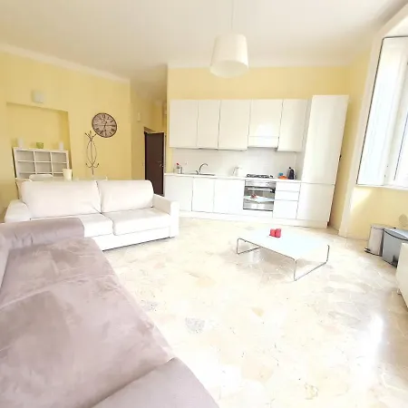 아파트 Amendola - Monte Rosa Charme Apartments