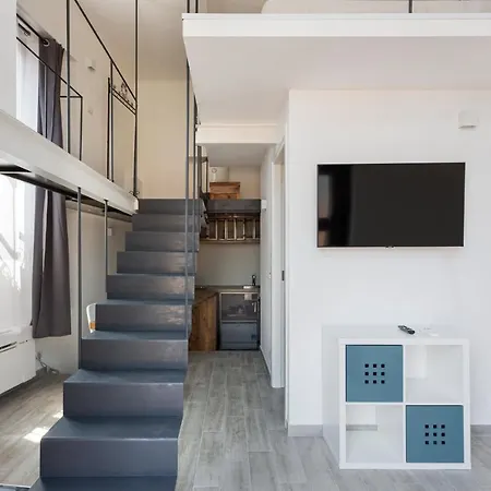Apartment Lofty Loft - Chiese Milan