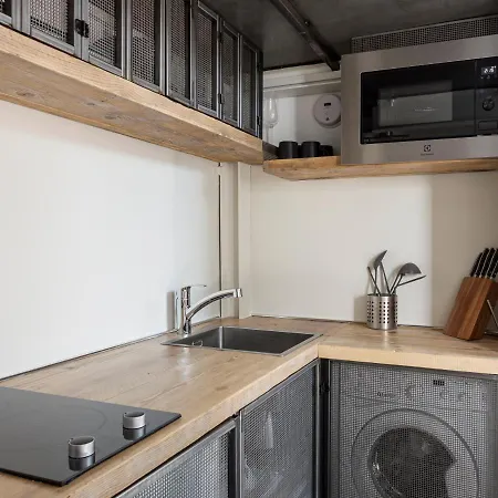 Lofty Loft - Chiese Apartment Milan